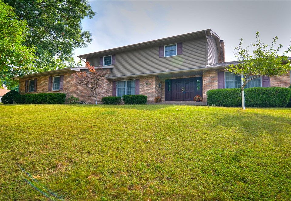 1st image of 4484 Country Manor Ln