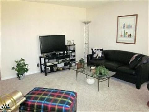 4th image of 29354 Shirley Ave