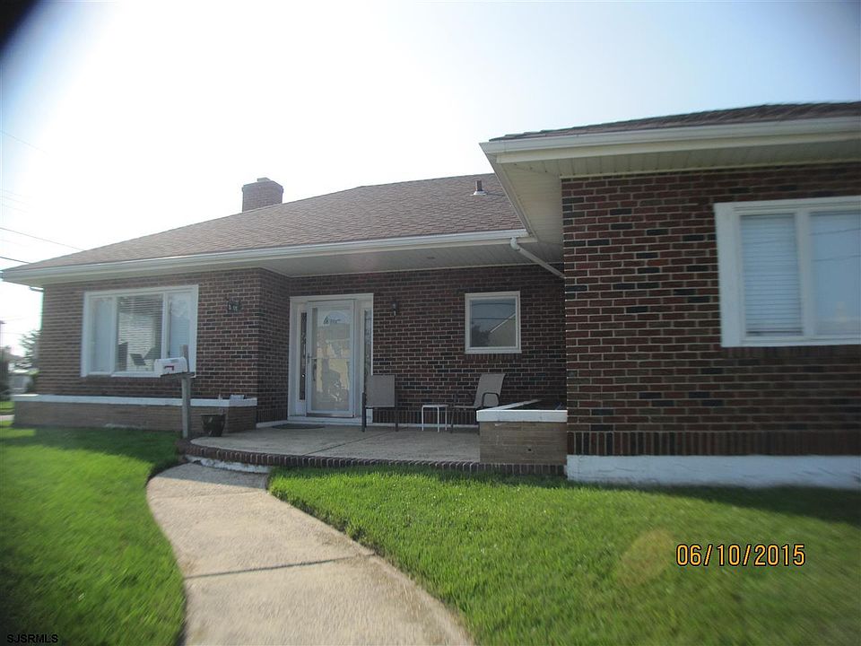 2nd image of 3001 Winchester Ave