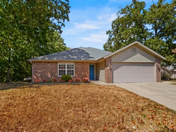 3 Webbly Ln, Bella Vista, AR 72714