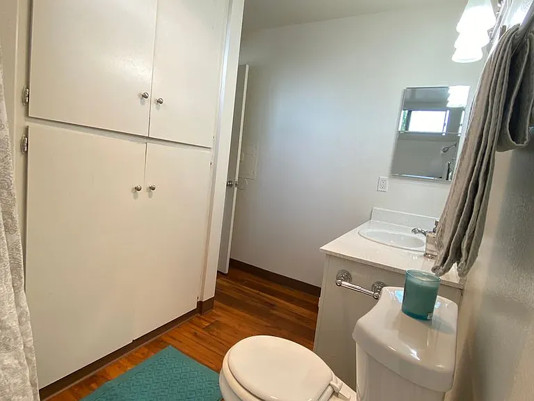 Oak Valley Apartments — Photo 15