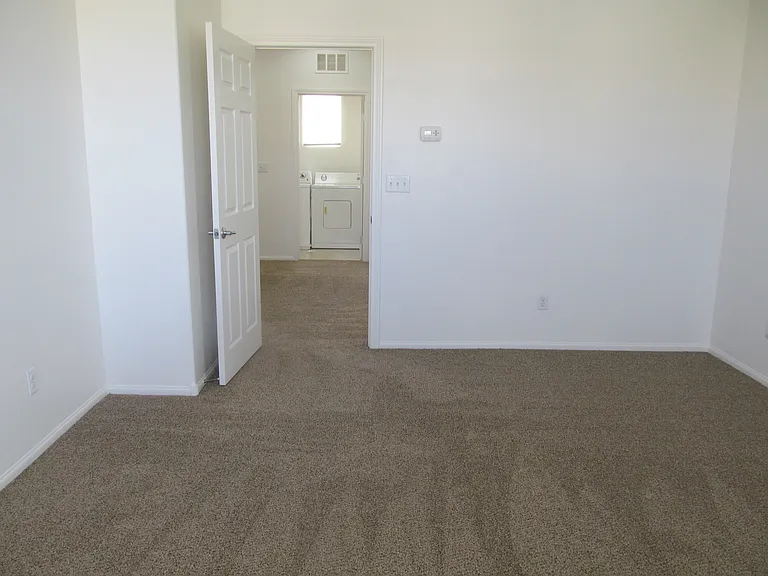 8513 Orly Ave — Photo 30