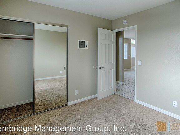 4th image of 4255 Winona Ave APT 6