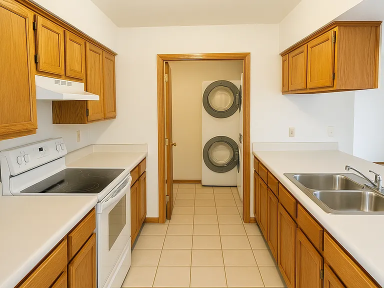 2285 S Thompson Dr #2 — Photo 1