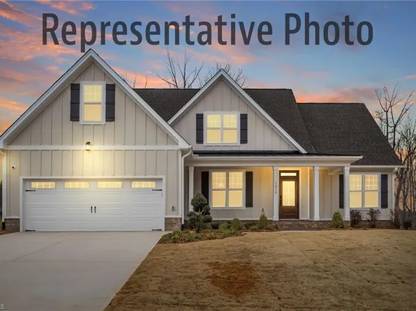 1114 Brookfield Dr, Gibsonville, NC 27249