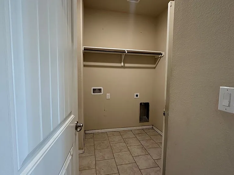 7204 Brooks Ranch Rd — Photo 7