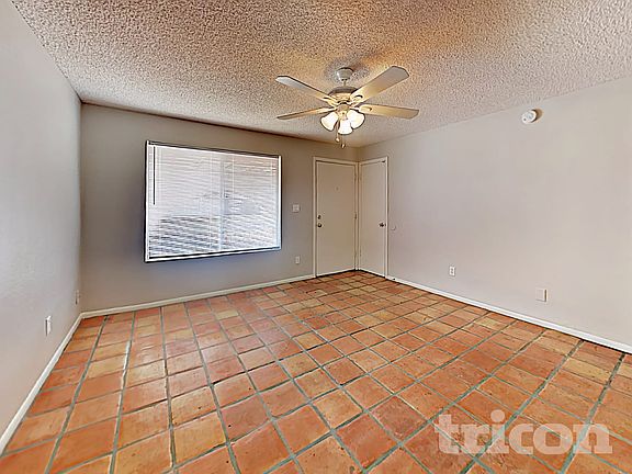 2nd image of 1246 E Barbara Dr