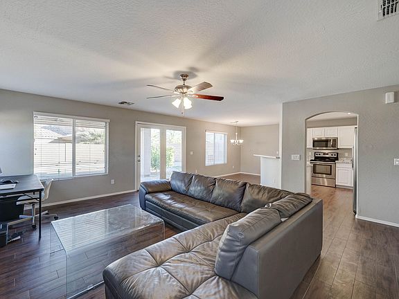 4th image of 31507 N Cactus Dr
