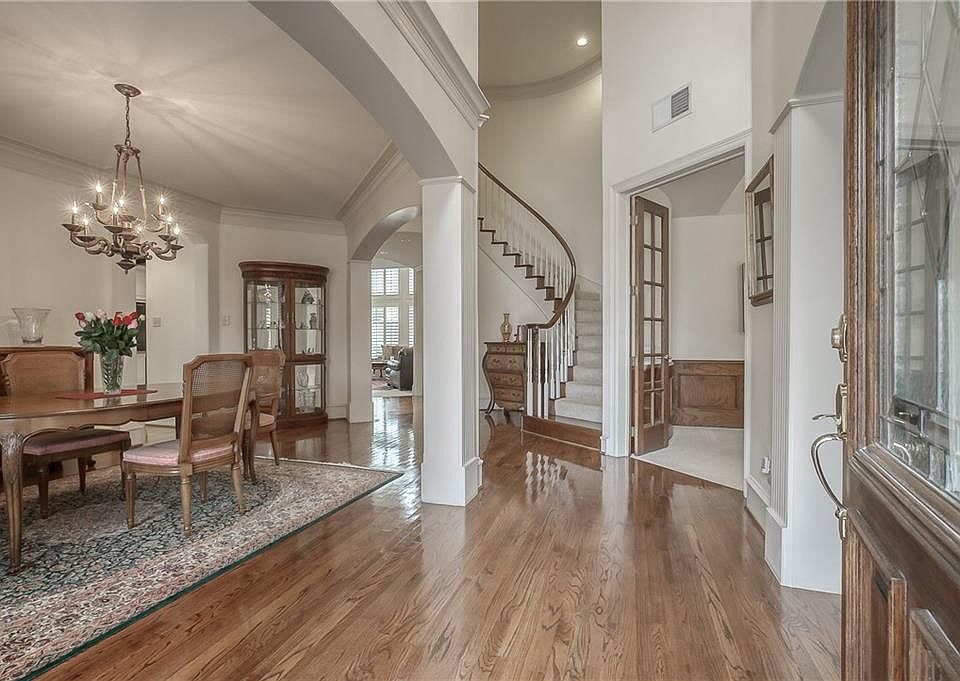 1st image of 4477 Newcastle Dr