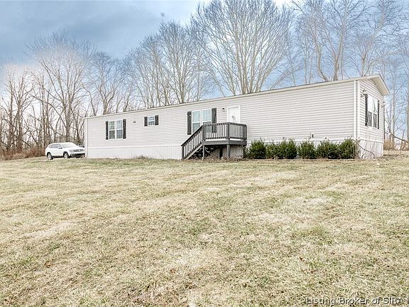 2nd image of 4690 Tunnel Mill Road
