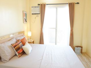 73 Thornton Rd, Chestnut Hill, MA 02467