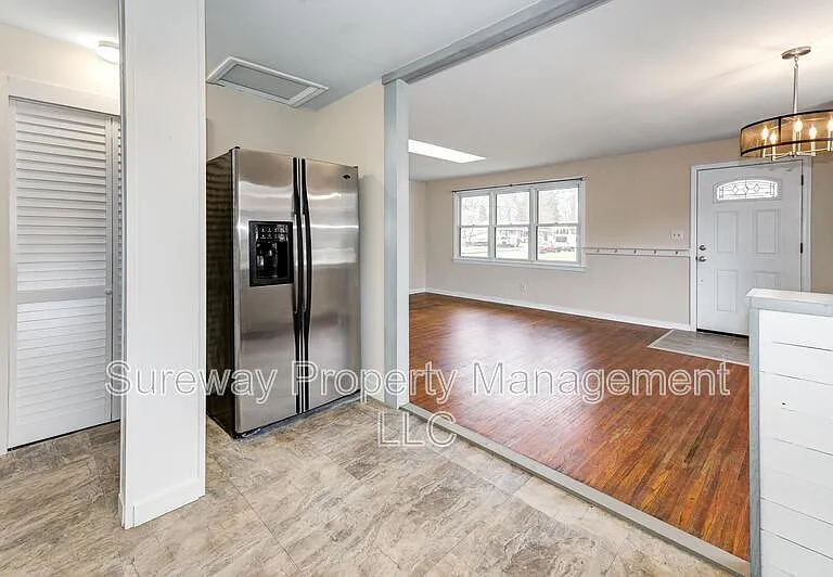 55 Nassau Rd — Photo 11