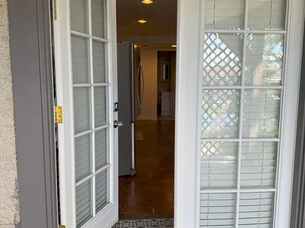 8298 S Valiant Dr, Cottonwood Heights, UT 84121