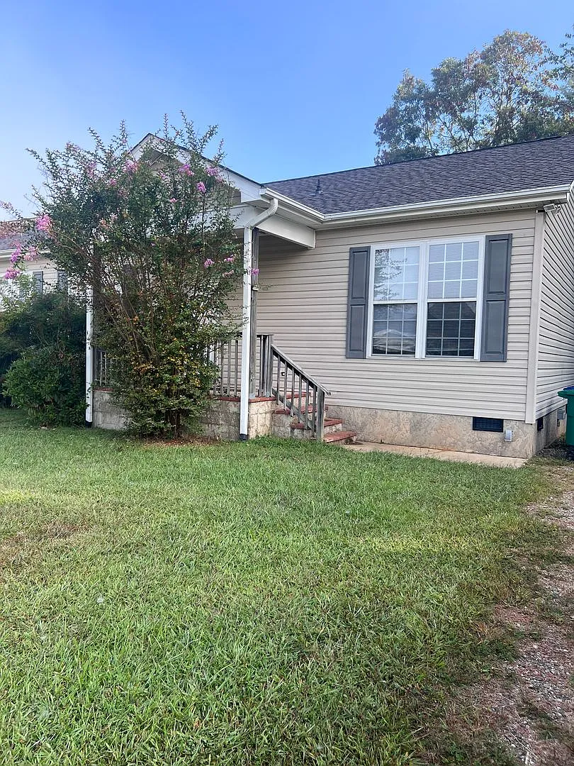 35 Spicewood — Photo 1