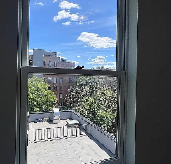 203 Bedford Ave #3 — Photo 10