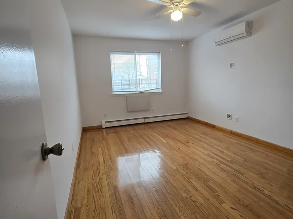 2247 Harman Street 2 image 1 of 17