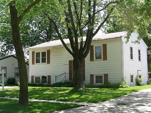 1st image of 217 E Cypress Dr