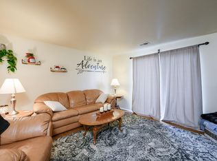 128 Roberta Jean Ave, Littlestown, PA 17340
