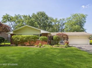 2S644 Gray Ave, Lombard, IL 60148