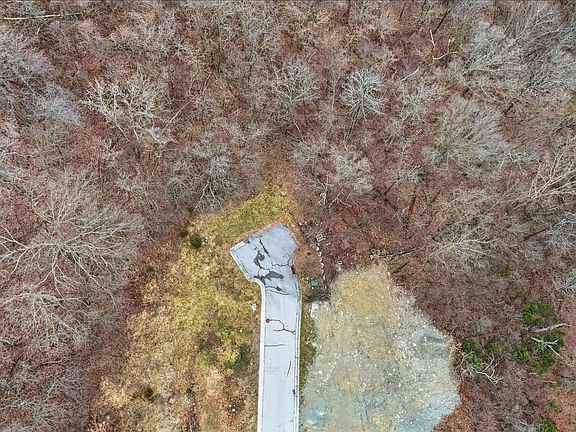 4th image of 3274 Lookout Valley