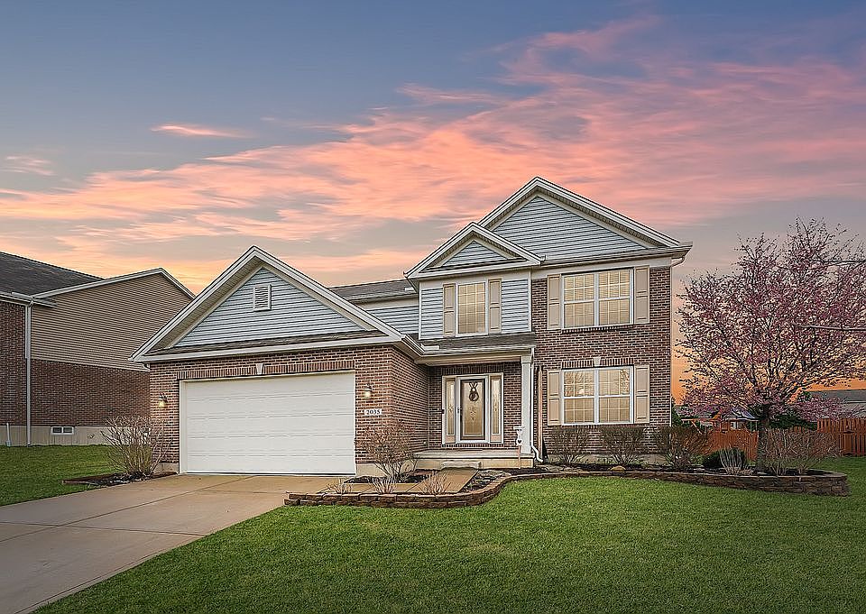 1st image of 2035 Bridgewater Ln