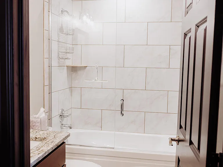 275 S Limestone St #135 — Photo 34