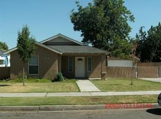 3063 E Hedges Ave, Fresno, CA 93703