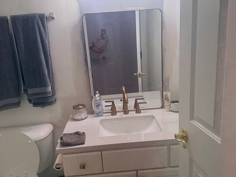 9547 Longwell Dr — Photo 14