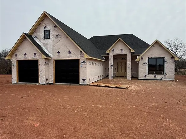 10761 Sebastian St, Shawnee, OK 74804