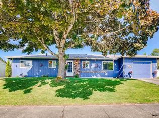 1250 Hemlock Loop, Independence, OR 97351