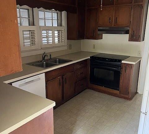 5th image of 115 Ridgecrest Ave