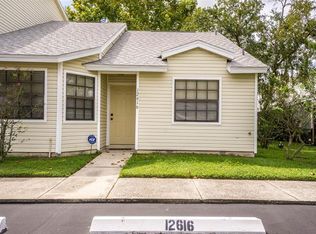 12616 Castle Hill Dr, Tampa, FL 33624