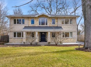 603 Harms Rd, Glenview, IL 60025