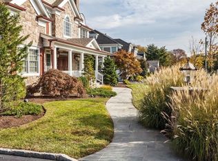 403 Quantuck Ln, Westfield, NJ 07090