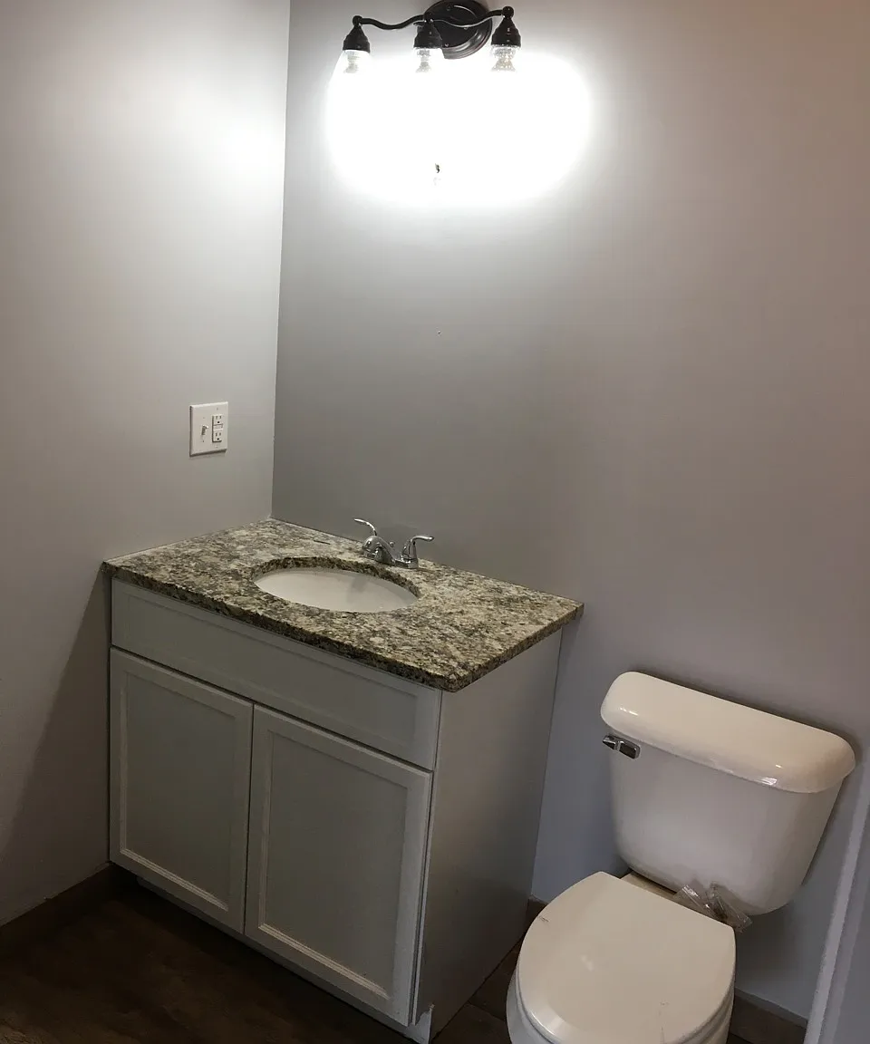 2 bed, $2,000 — Photo 4