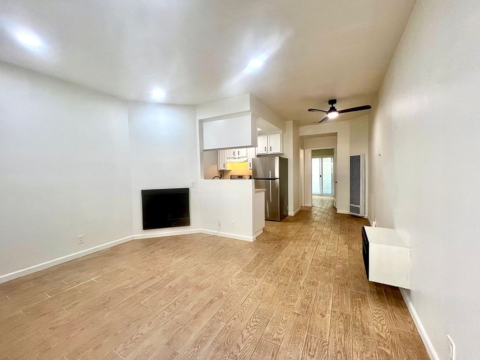 1st image of 4070 Iowa St APT 3