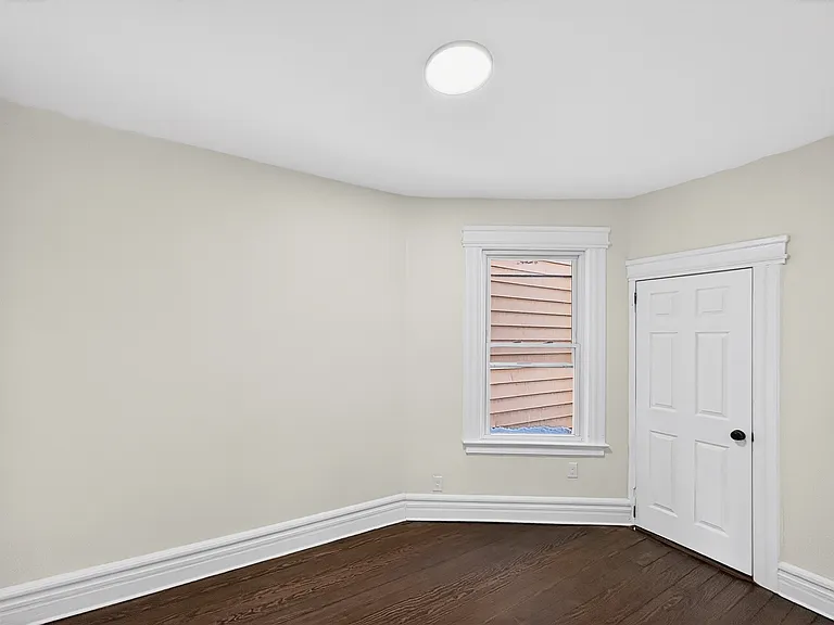 345 Walnut St #3R — Photo 21