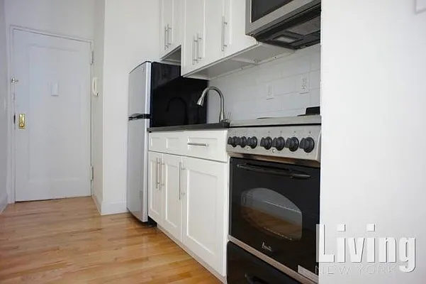 Rented by Living New York | media 26