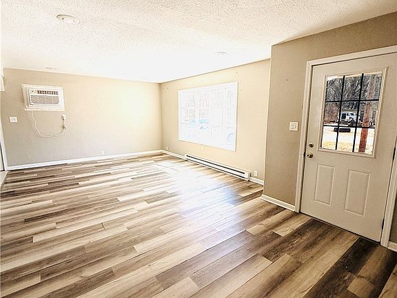2nd image of 308 Half St