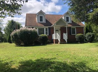 120 Warings Mill Rd #C, Caret, VA 22436