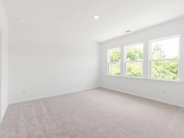 204 Silver Fleet Dr — Photo 24