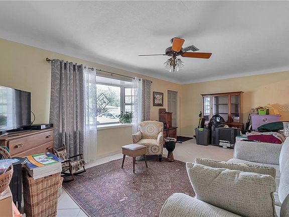 3rd image of 2531 51st St N
