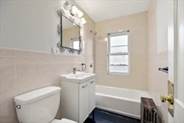 3-5 Quincy St #3 — Photo 7