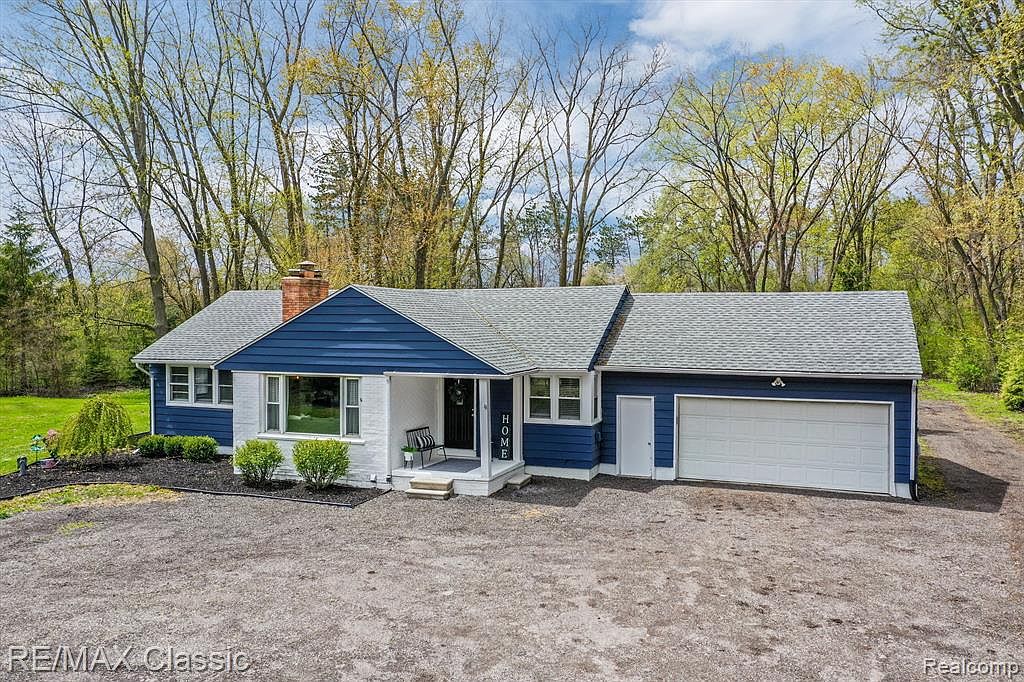7015 N Beck Rd, Canton, MI 48187 Zillow