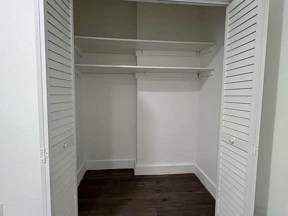 4th image of 1725 NE 148th St #4