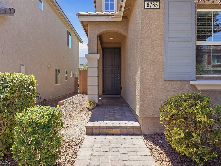 6765 Bristle Falls St — Photo 5