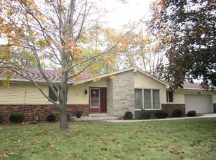 5445 W Radcliffe Dr, Brown Deer, WI 53223