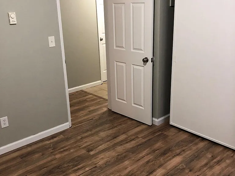 401 Taylor Ave NW #7 — Photo 16