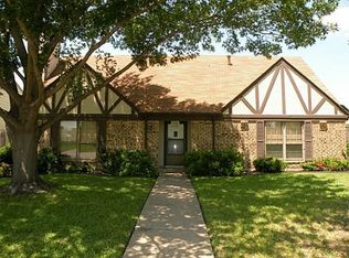 2301 Mars Dr, Garland, TX 75040