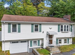 21 Cannon View Cir, Lynn, MA 01904
